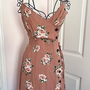 💐Super cute salmon floral dress!